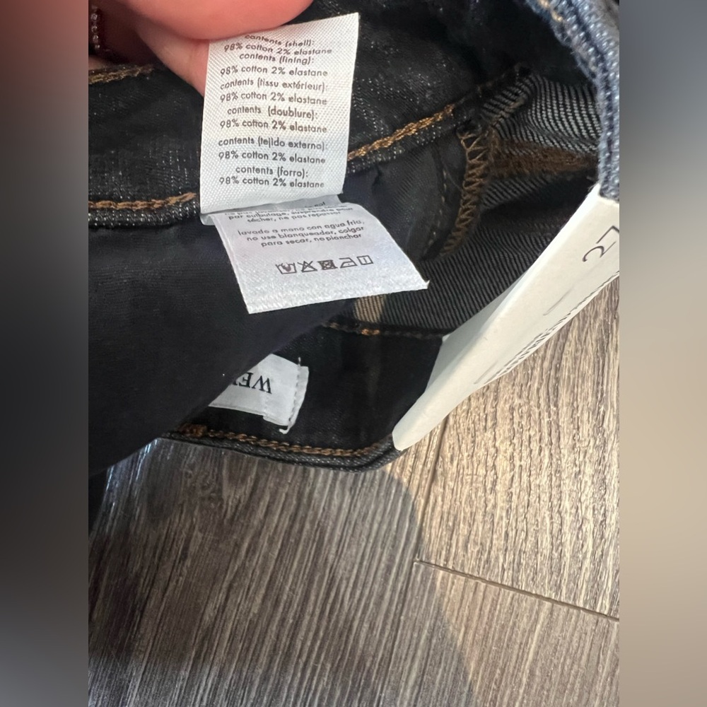 “Weworewhat” black Jean shorts. - Picture 4 of 4